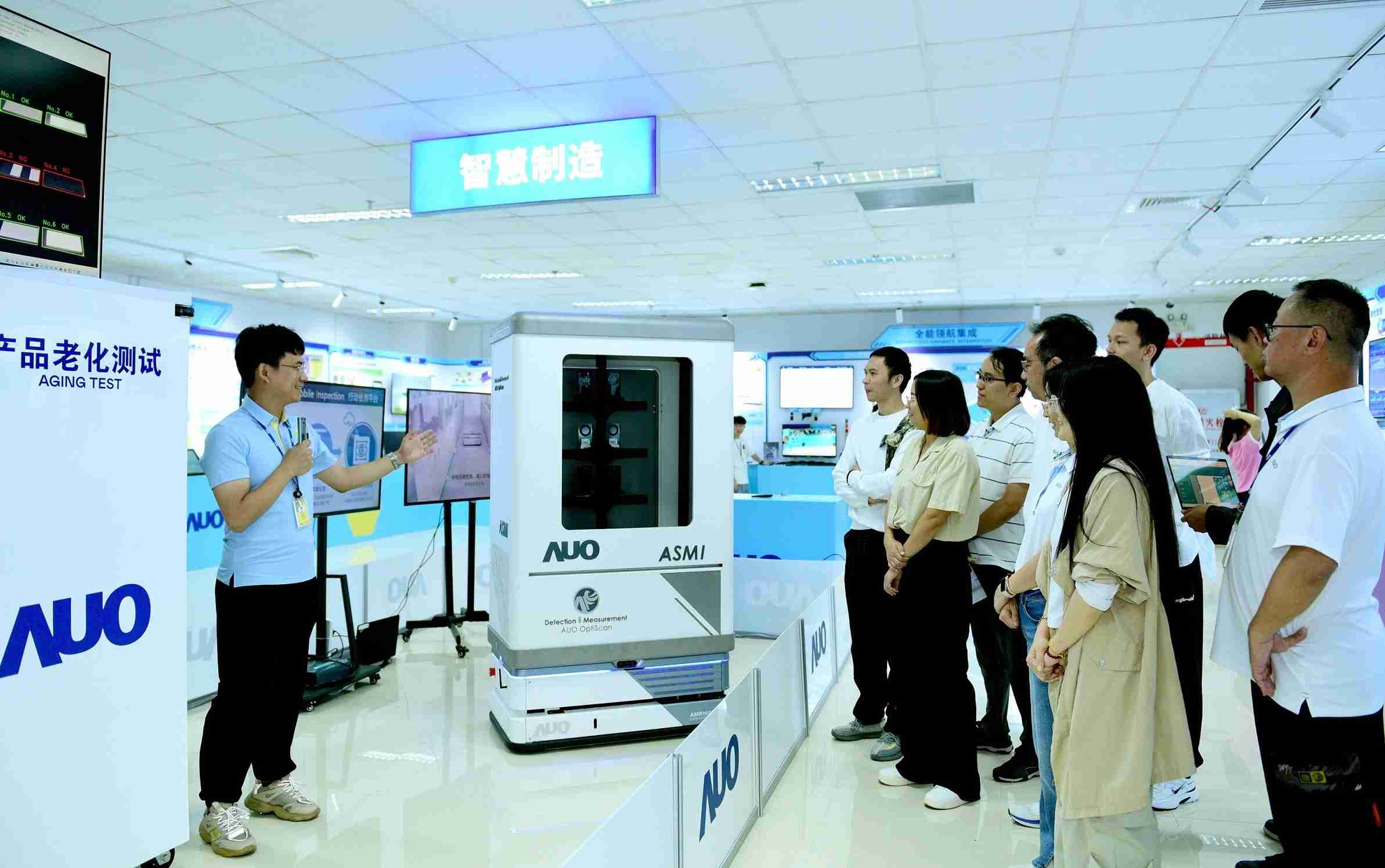 z6mg·人生就是博厦门将5G+ABC技术串联生产管理全流程，，打通研发、、、采购、、生管、、、制程、、、、设备、、、质量等产品全生命周期制造流程，，，，完成数字化设计、、、智慧供应链、、、智能座舱、、全流程设备管理、、、、数据驱动优化、、、智慧在线检测、、智慧品管等自适应生产模式升级